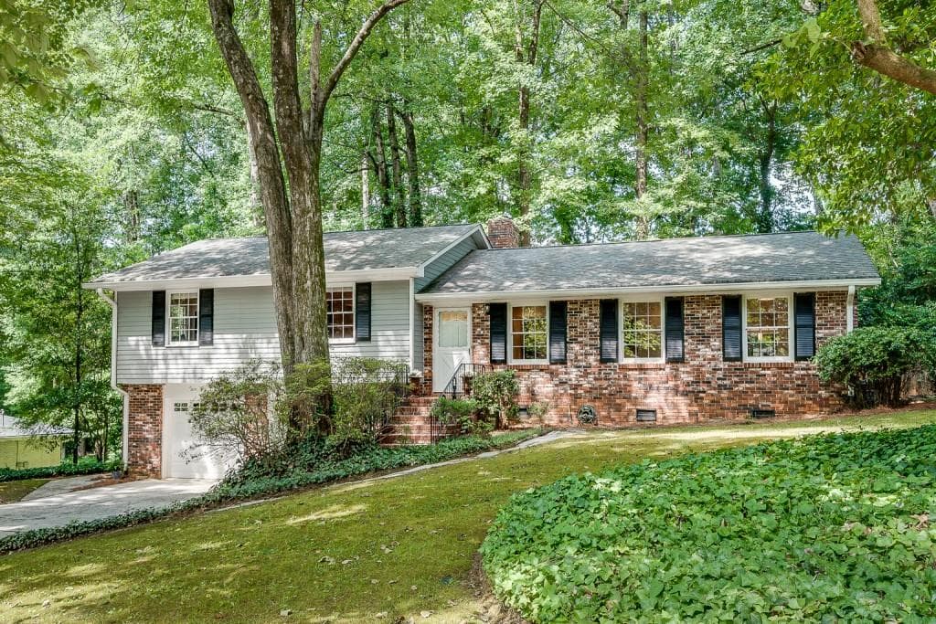 2940 Stonegate Trail, Doraville, GA 30340 — most recent listing photo