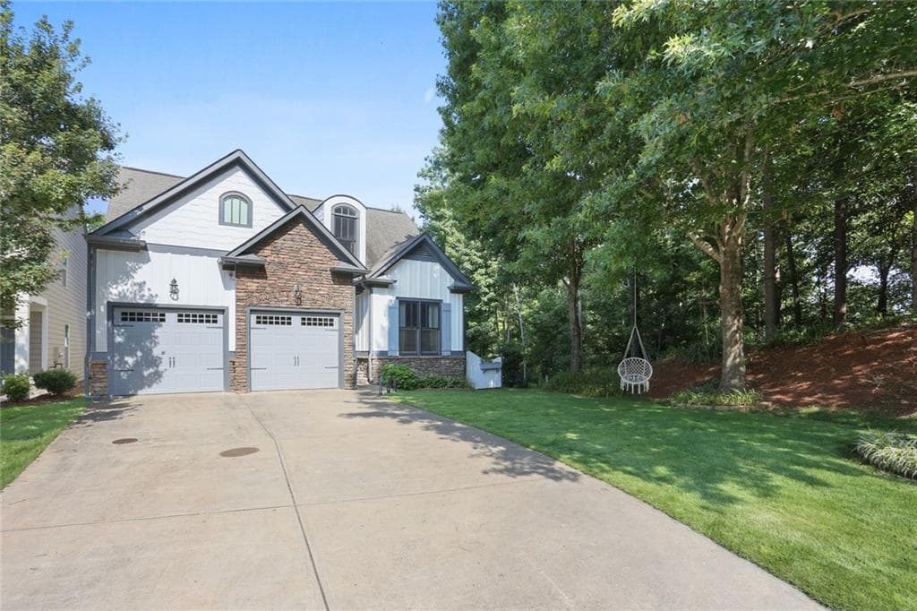 200 Highland Village Lane, Woodstock, GA 30188 — most recent listing photo