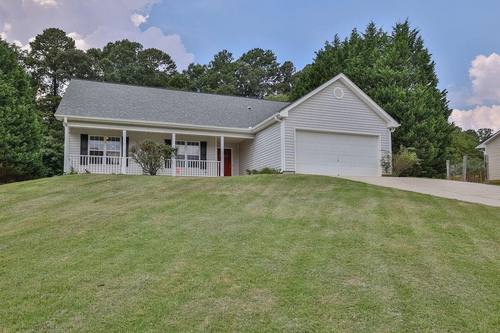 1865 Tribble Ridge Drive, Lawrenceville, GA 30045 — most recent listing photo