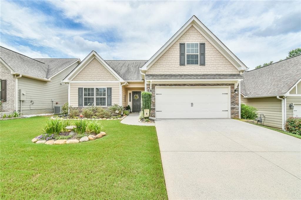 4 bedroom, 3 bathroom, 1,782 sq ft single family residence sold at 4827 Coopers Creek Lane, Gainesville, GA 30504