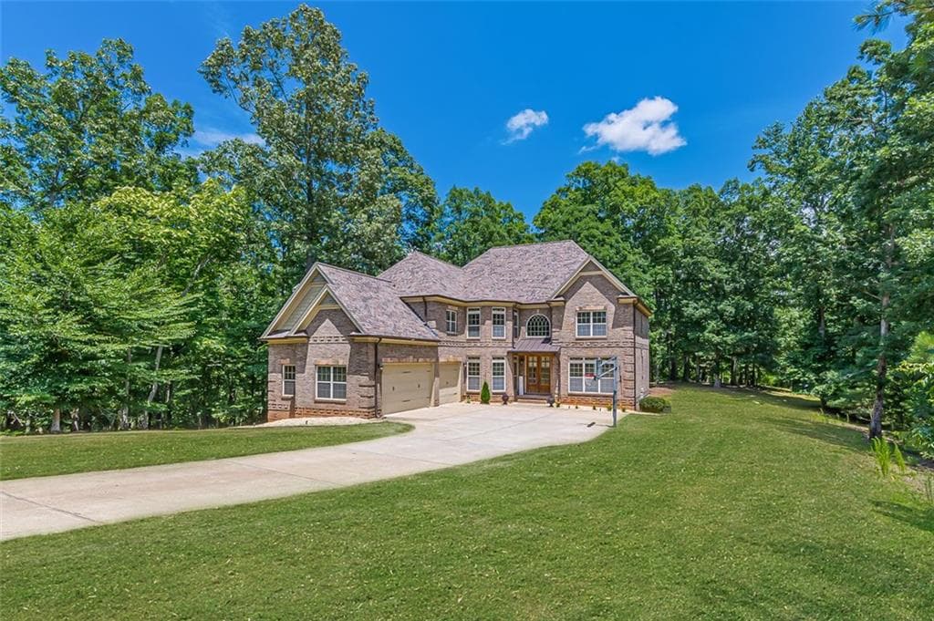 5 bedroom, 5 bathroom, 3,979 sq ft single family residence sold at 6250 SEQUOIA Lane, Douglasville, GA 30135