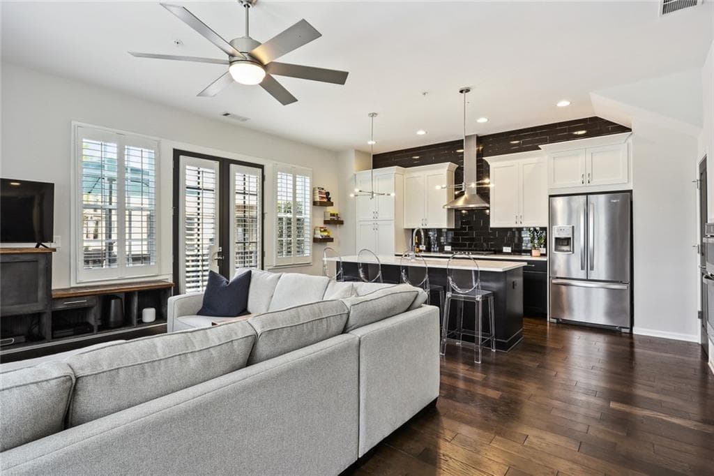 6826 Prelude Drive, Sandy Springs, GA 30328 — most recent listing photo