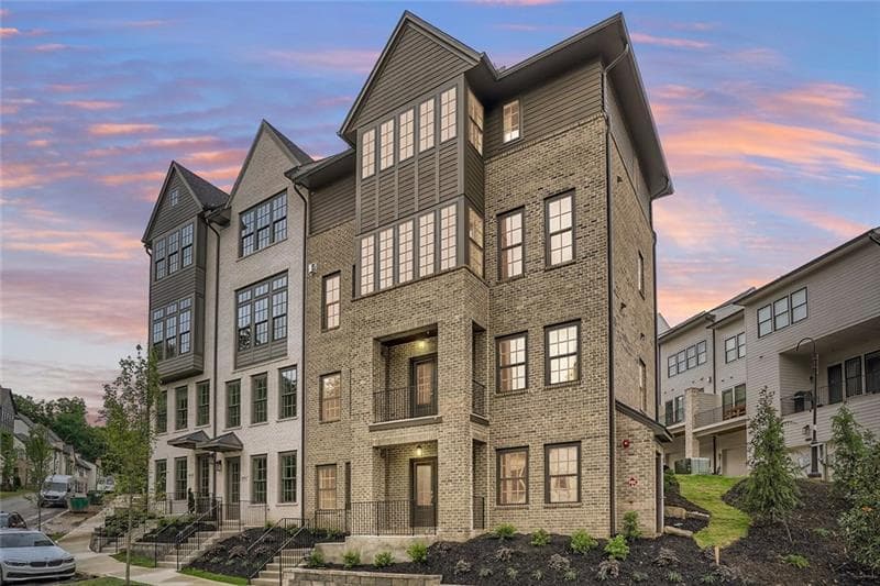 6789 Prelude Drive, Sandy Springs, GA 30328 — most recent listing photo