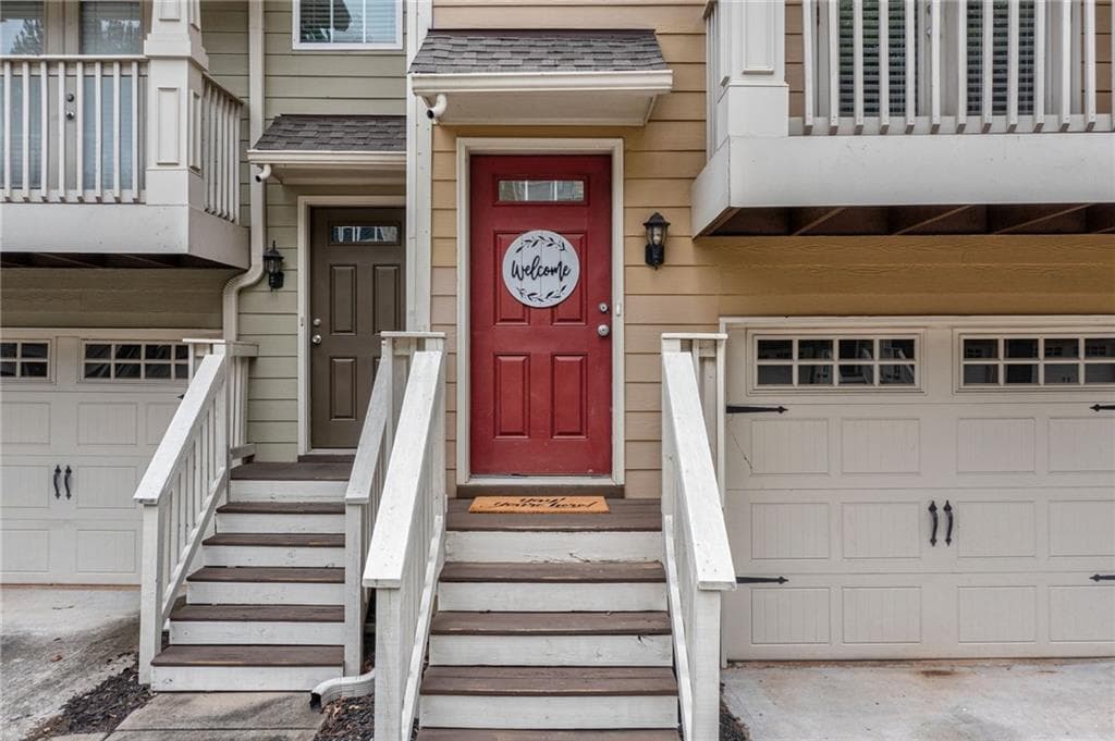 3 bedroom, 4 bathroom, 1,611 sq ft townhouse sold at 1177 Liberty Parkway, Atlanta, GA 30318