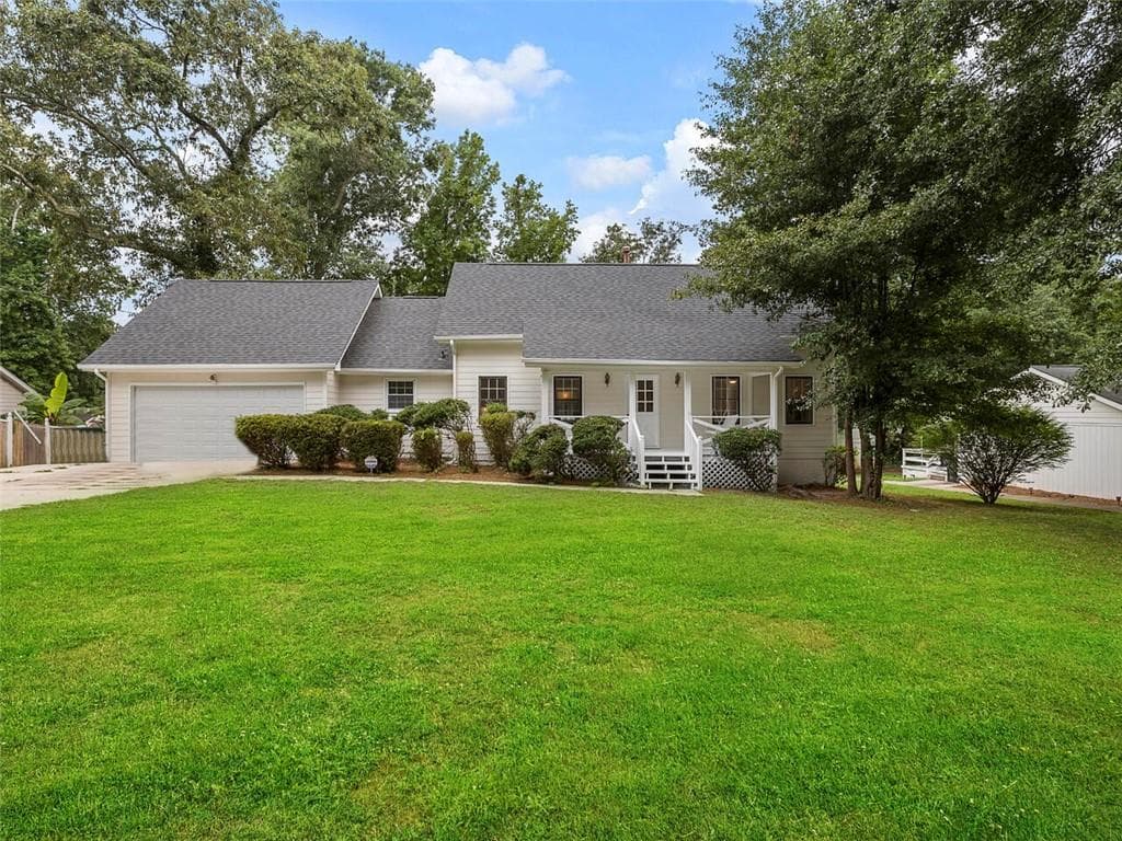 2337 Lago Drive, Jonesboro, GA 30236 — most recent listing photo