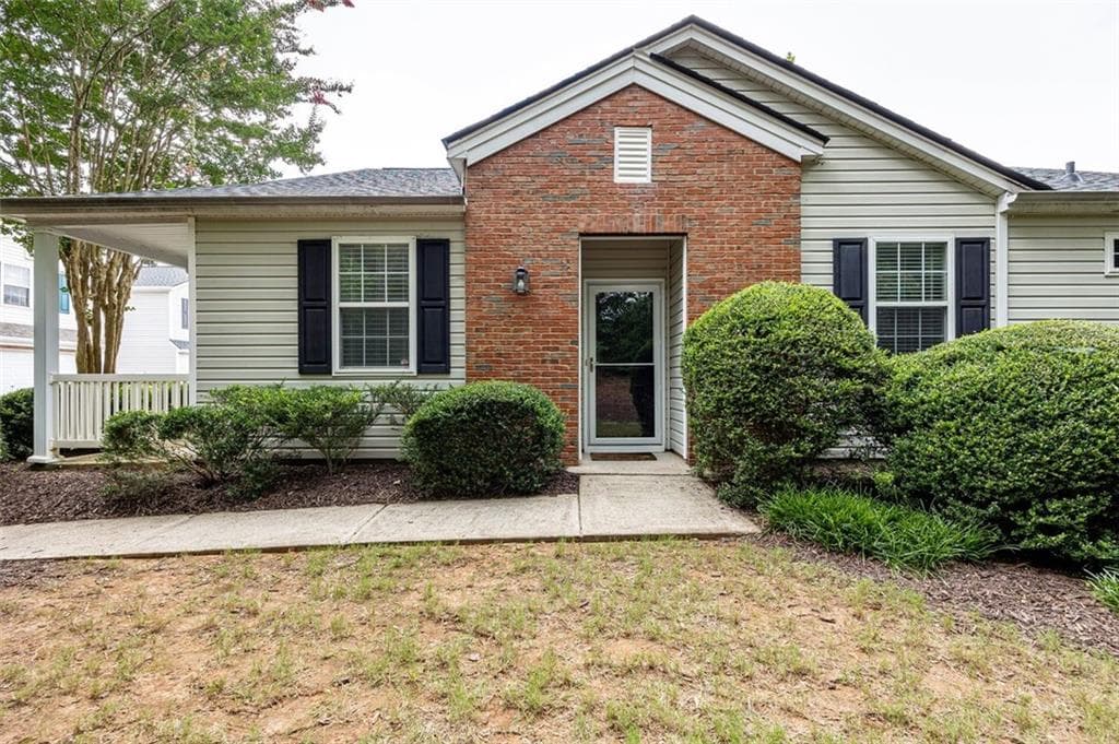 137 West Oaks Pl, Woodstock, GA 30188 — most recent listing photo