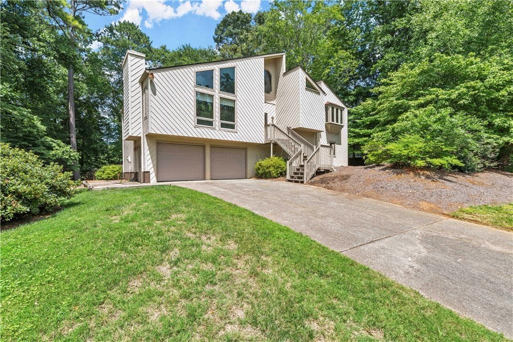 4 bedroom, 3 bathroom, 2,349 sq ft single family residence sold at 3294 Rangers Gate, Marietta, GA 30062