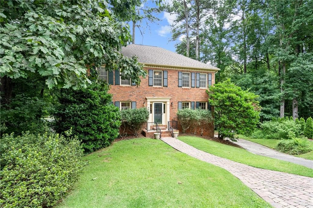 4 bedroom, 4 bathroom, 2,642 sq ft single family residence sold at 4661 Hickory Bend Drive, Acworth, GA 30102