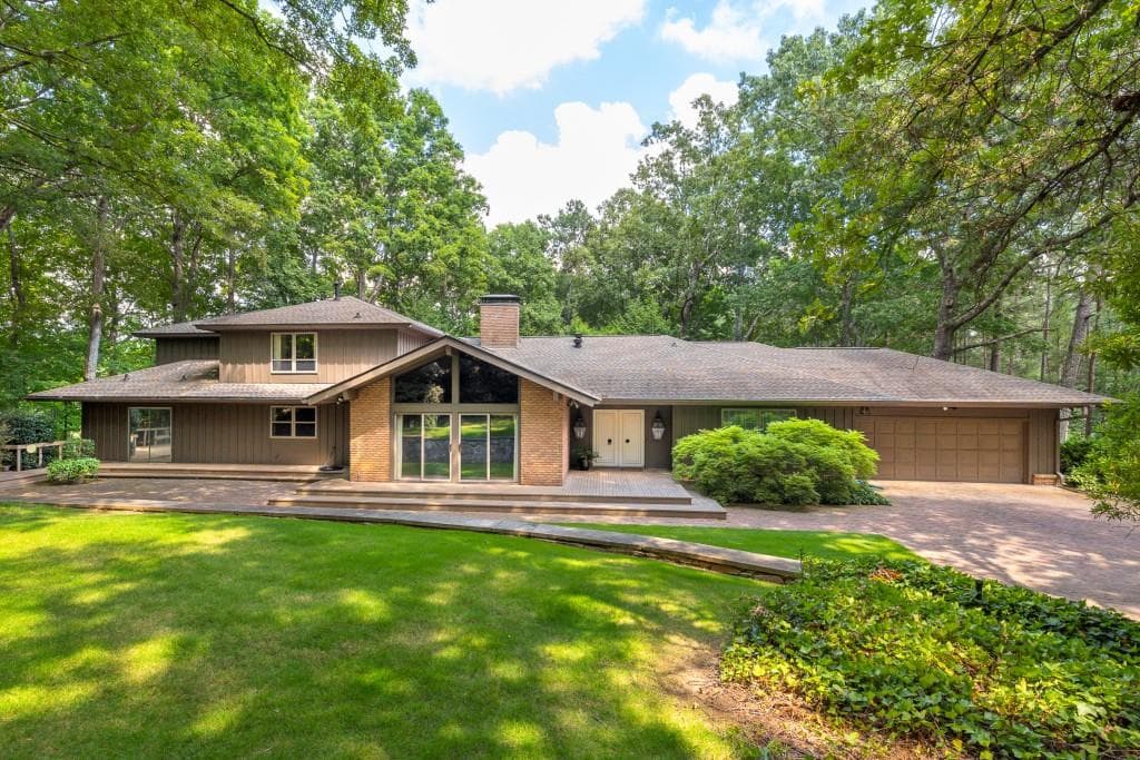 4260 Whitewater Creek Road, Atlanta, GA 30327 — most recent listing photo