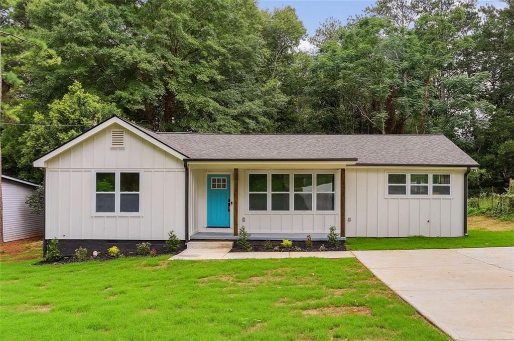1381 Alverado Way, Decatur, GA 30032 — most recent listing photo