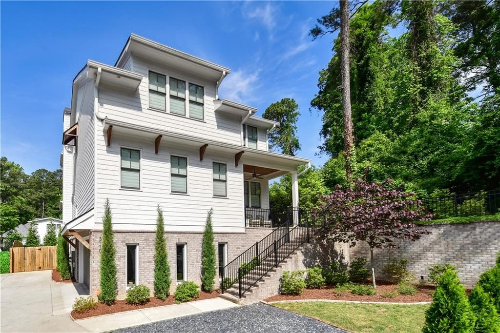 6 bedroom, 5 bathroom, 4,200 sq ft single family residence sold at 3110 Skyland Drive, Atlanta, GA 30341
