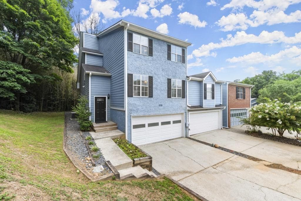 2 bedroom, 2 bathroom, 1,827 sq ft townhouse sold at 1770 Mill Court, Marietta, GA 30062