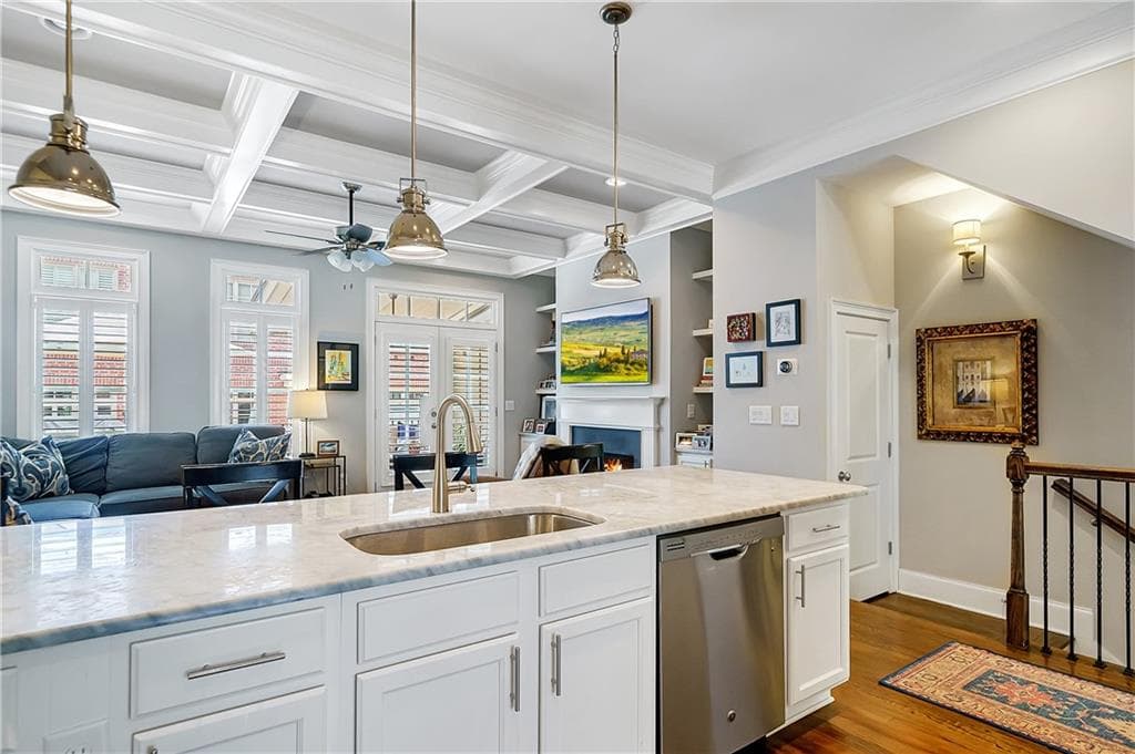 3 bedroom, 4 bathroom, 2,400 sq ft townhouse sold at 825 Virginia Park Circle, Atlanta, GA 30306