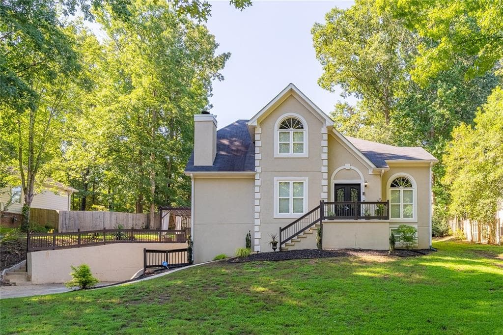 5 bedroom, 4 bathroom, 3,877 sq ft single family residence sold at 4100 Na Ah Tee Trail, Snellville, GA 30039