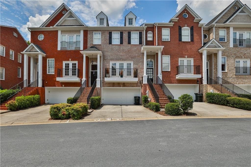 1252 Creekside Terrace, Smyrna, GA 30082 — most recent listing photo