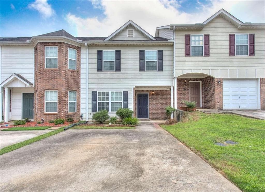 156 Shenandoah Drive, Riverdale, GA 30274 — most recent listing photo