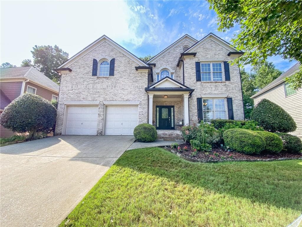 4 bedroom, 3 bathroom, 2,914 sq ft single family residence sold at 5733 Vinings Retreat Way, Mableton, GA 30126