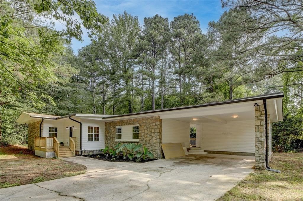 2705 OLD JONESBORO Road, Fairburn, GA 30213 — most recent listing photo