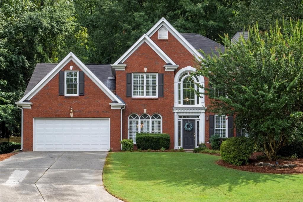 5 bedroom, 3 bathroom, 2,703 sq ft single family residence sold at 4825 Cardigan Court, Suwanee, GA 30024