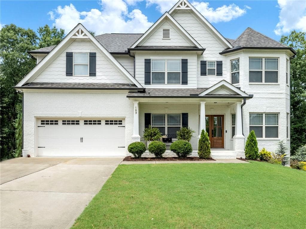 5 bedroom, 3 bathroom, 3,196 sq ft single family residence sold at 489 Jefferson Boulevard, Jefferson, GA 30549