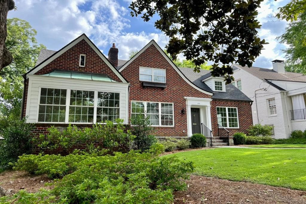 5 bedroom, 4 bathroom, 3,237 sq ft single family residence sold at 233 Bolling Road, Atlanta, GA 30305