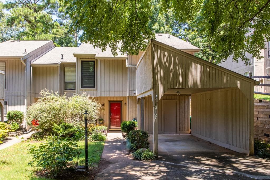 6167 Willow Run Road, Peachtree Corners, GA 30092 — most recent listing photo