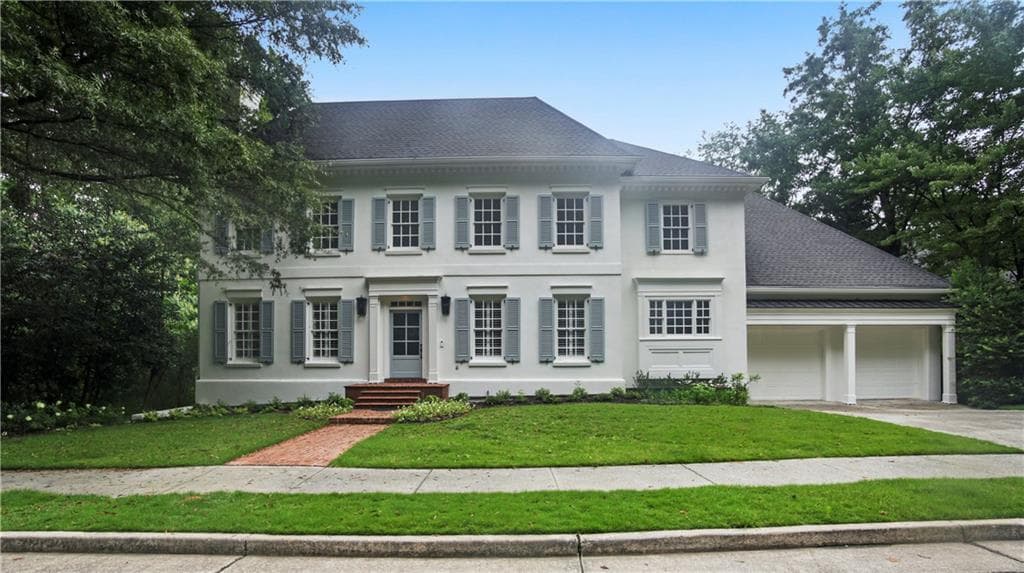 5 bedroom, 6 bathroom, 4,764 sq ft single family residence sold at 10 Asheworth Court, Atlanta, GA 30327