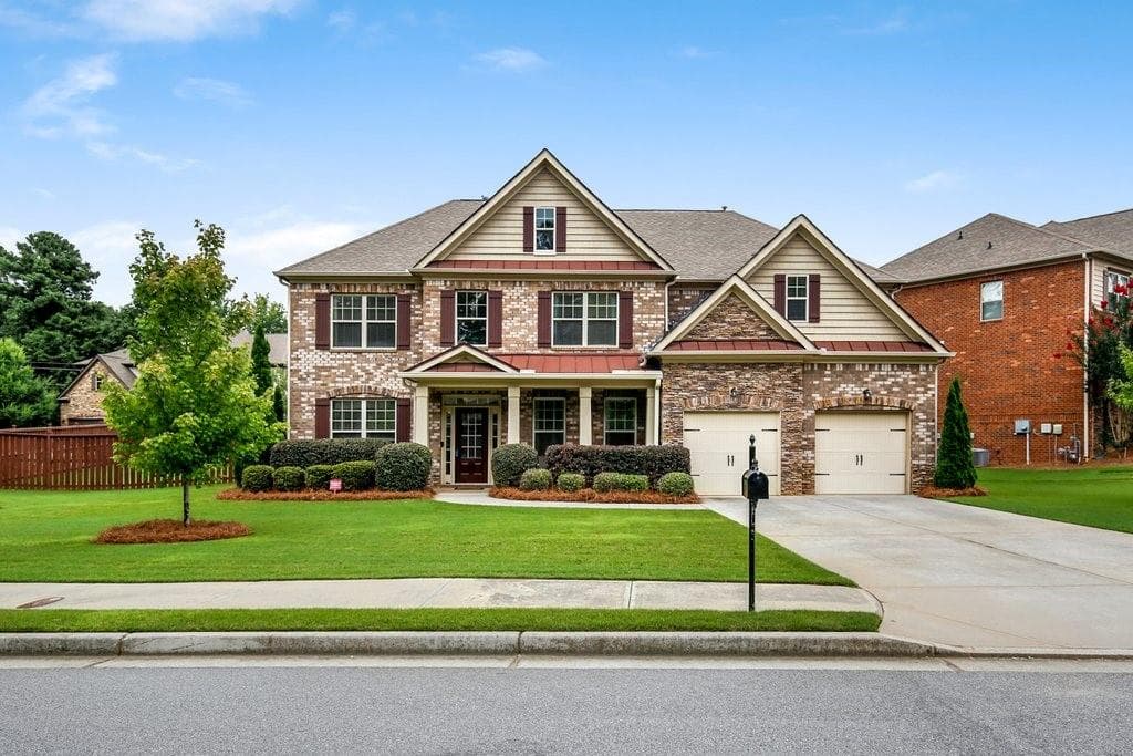 7770 Stratford Lane, Sandy Springs, GA 30350 — most recent listing photo