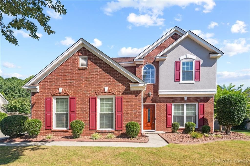 3 bedroom, 3 bathroom, 2,312 sq ft single family residence sold at 2500 Kirkstone Drive, Buford, GA 30519