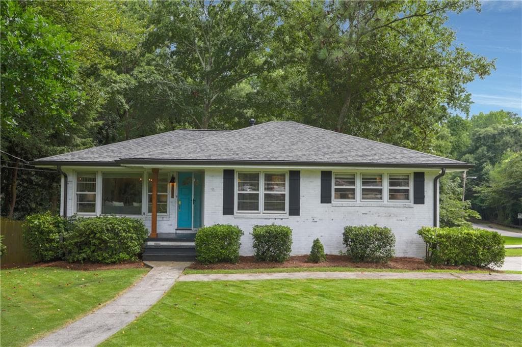 5 bedroom, 3 bathroom, 1,162 sq ft single family residence sold at 307 Brookwood Drive, Marietta, GA 30064