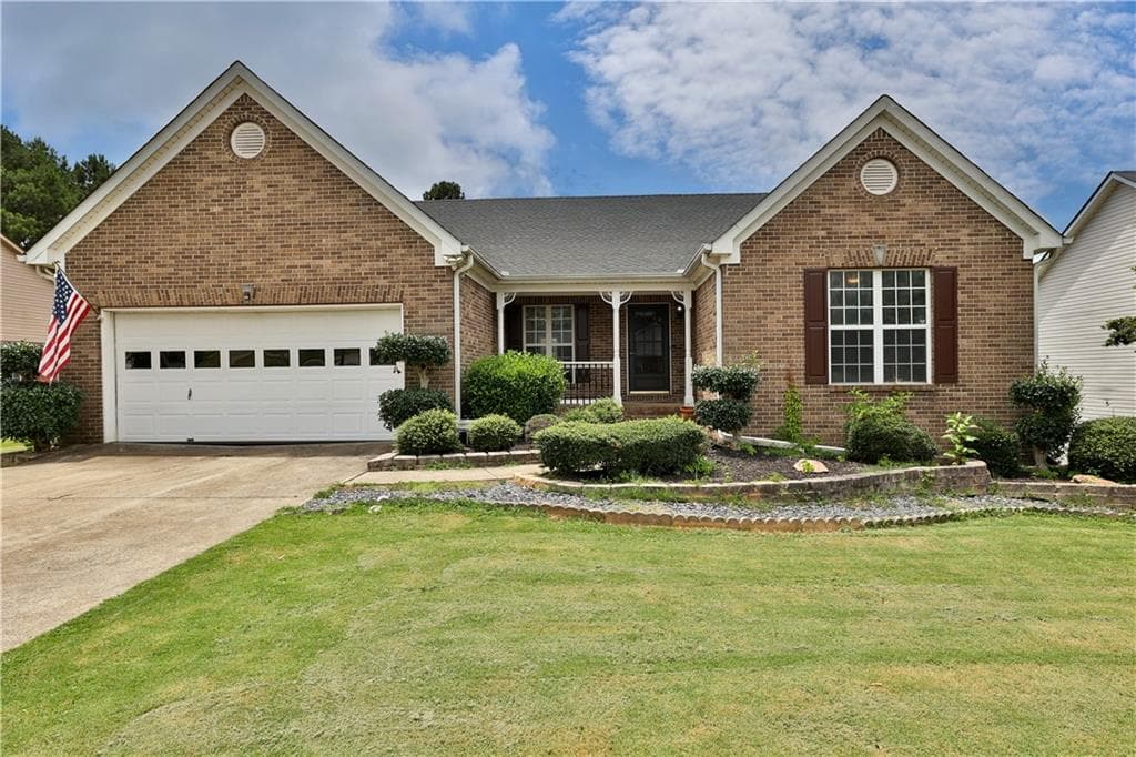 915 Rafington Drive, Lawrenceville, GA 30046 — most recent listing photo