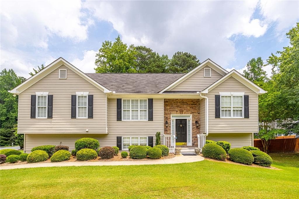710 Hearthstone Crossing, Woodstock, GA 30189 — most recent listing photo