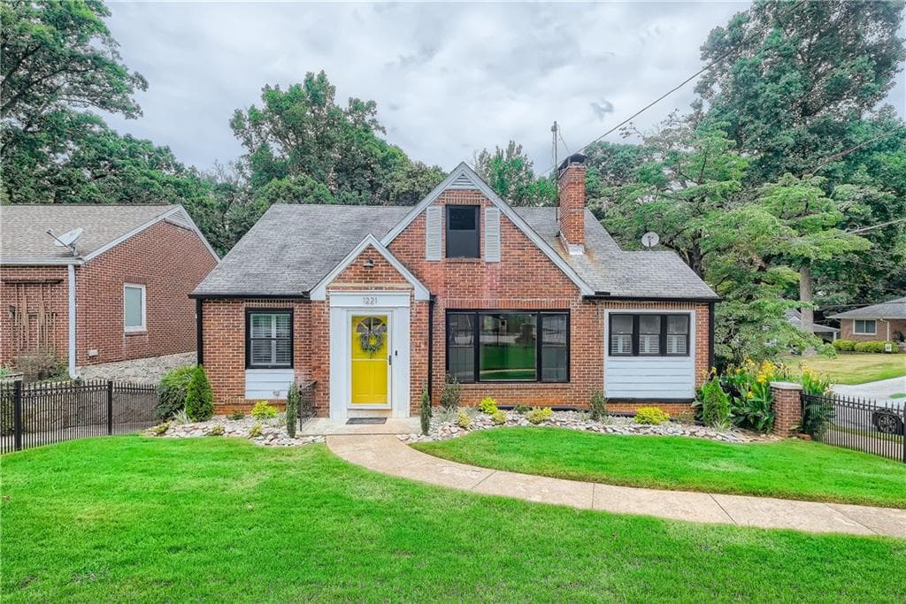1221 Spencer Avenue, East Point, GA 30344 — most recent listing photo
