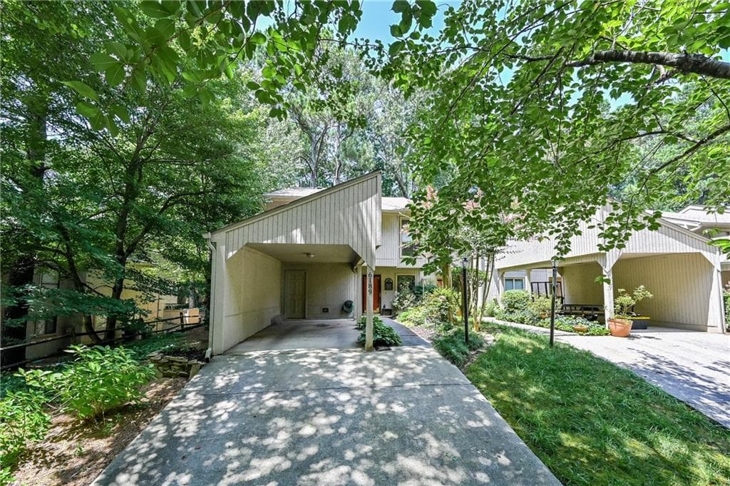 6189 Willow Run Road, Peachtree Corners, GA 30092 — most recent listing photo
