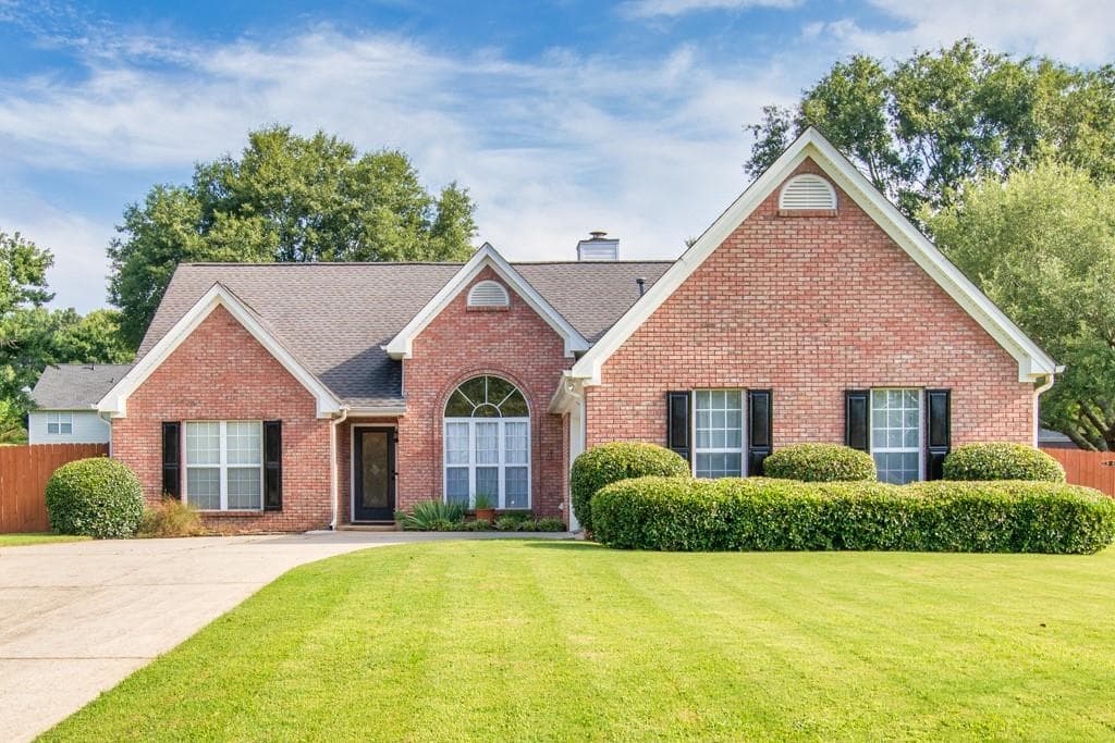 7065 Valley Landing Court, Cumming, GA 30041 — most recent listing photo