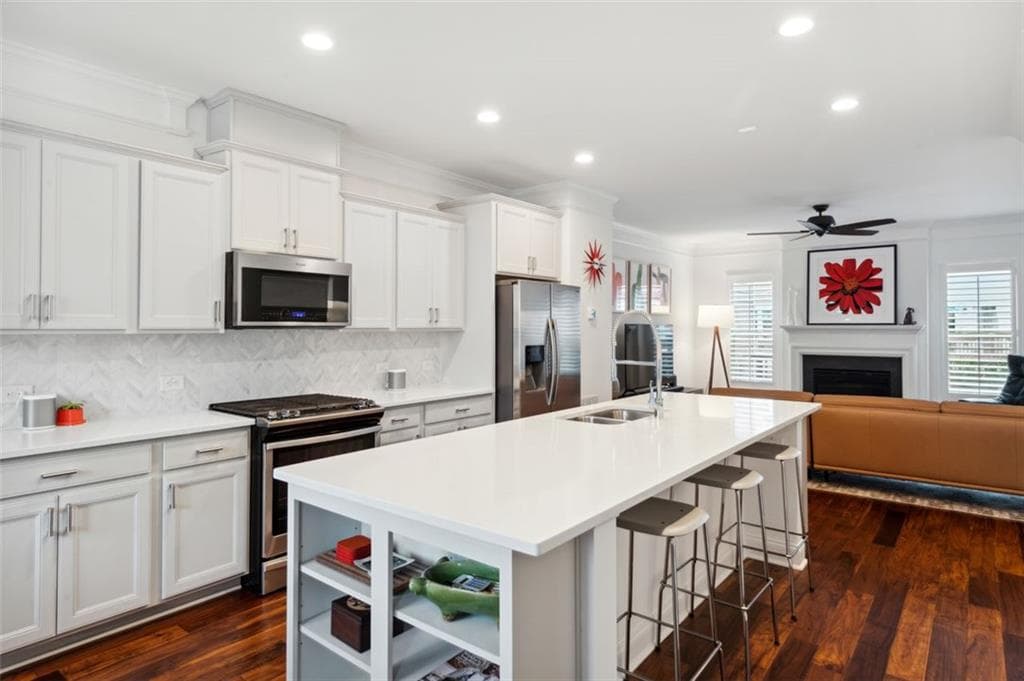 3 bedroom, 4 bathroom, 2,020 sq ft townhouse sold at 2169 Rock Creek Park, Decatur, GA 30033
