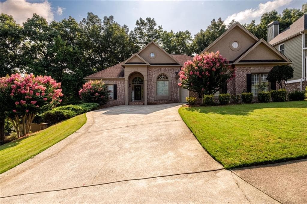 4 bedroom, 3 bathroom, 6,028 sq ft single family residence sold at 1395 LAMONT Circle, Dacula, GA 30019