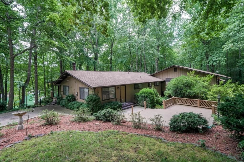 6860 Driskell Circle, Cumming, GA 30041 — most recent listing photo