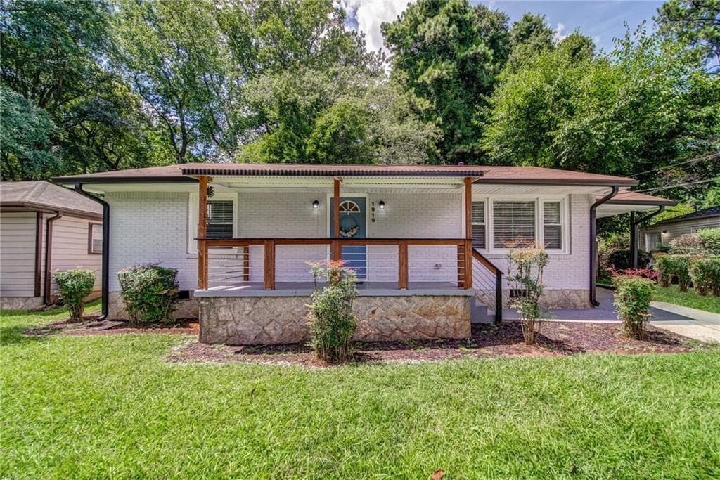 1919 Meadow Lane, Decatur, GA 30032 — most recent listing photo