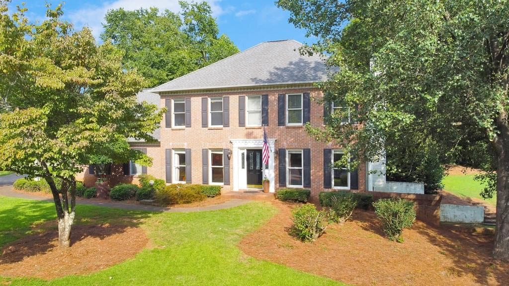 4 bedroom, 3 bathroom, 2,685 sq ft single family residence sold at 4231 Keheley Lake Drive, Marietta, GA 30066