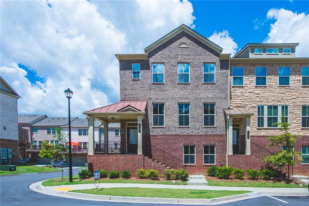 231 Northaven Avenue, Suwanee, GA 30024 — most recent listing photo