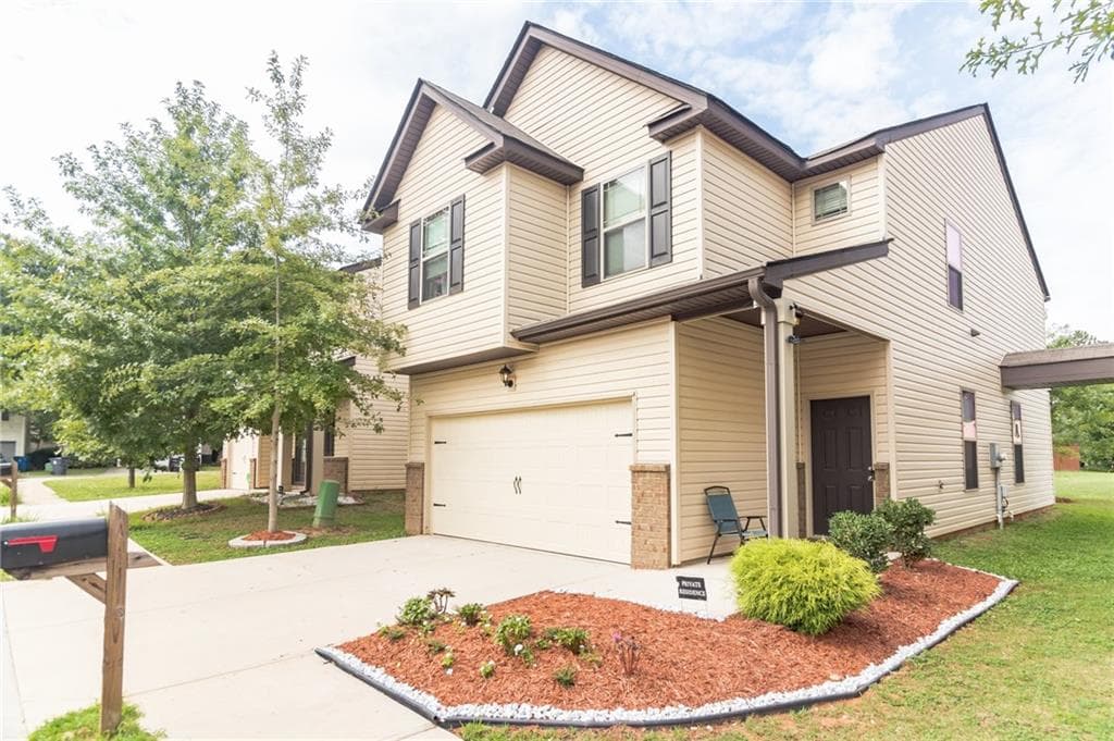 416 LOSSIE Lane, Mcdonough, GA 30253 — most recent listing photo