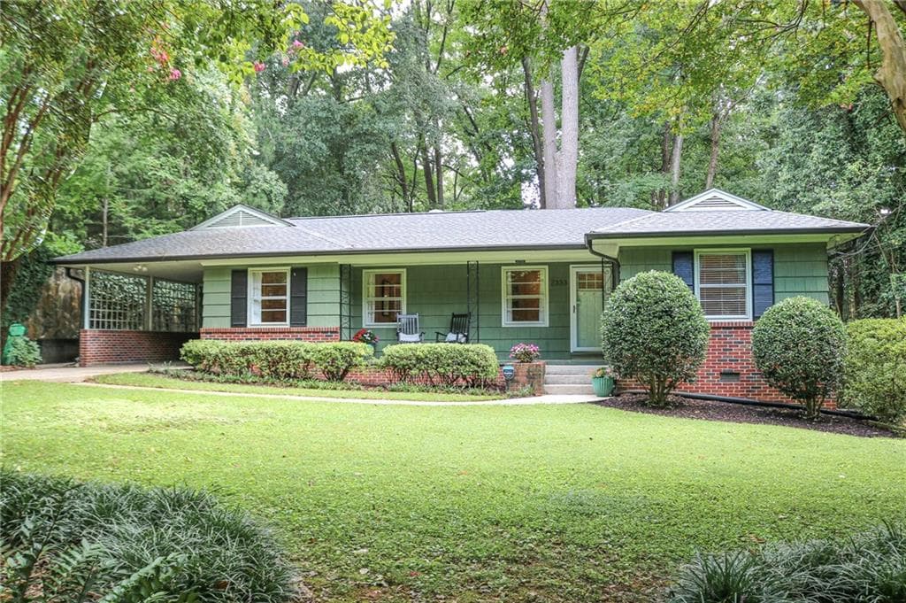2 bedroom, 1 bathroom, 1,350 sq ft single family residence sold at 2333 Ferndale Drive, Decatur, GA 30030