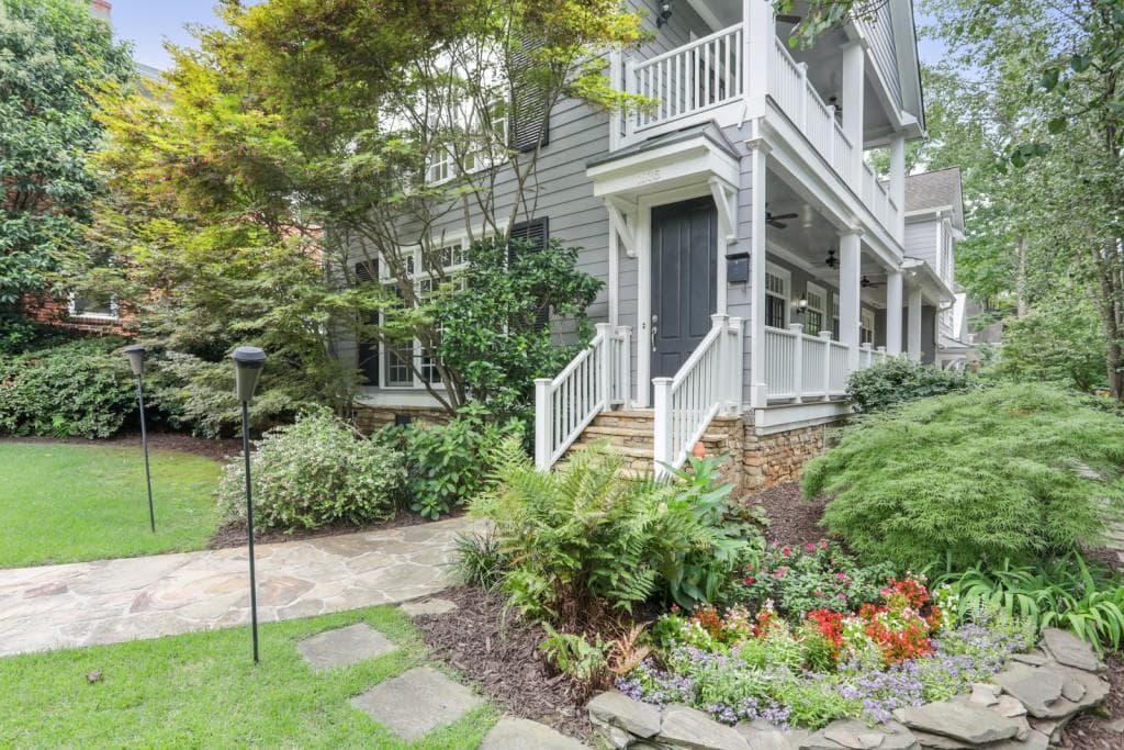 4 bedroom, 4 bathroom single family residence sold at 1035 Blue Ridge Avenue, Atlanta, GA 30306
