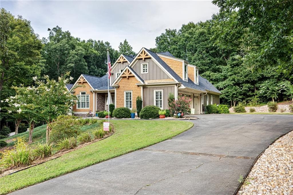 19 E Heritage Drive, Rydal, GA 30171 — most recent listing photo
