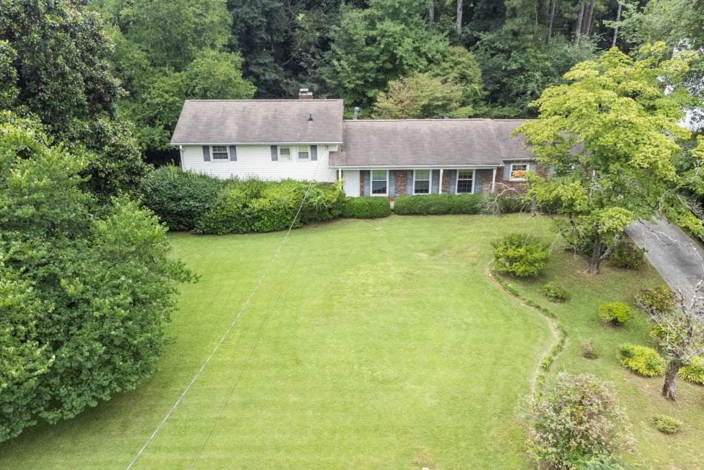 1313 W Nancy Creek Drive, Brookhaven, GA 30319 — most recent listing photo