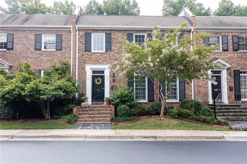 3468 Paces Place, Atlanta, GA 30327 — most recent listing photo