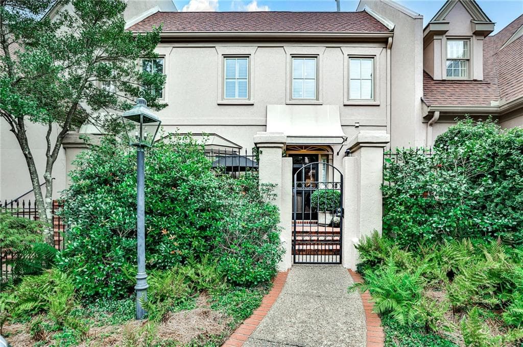 2525 Peachtree Road 5, Atlanta, GA 30305 — most recent listing photo
