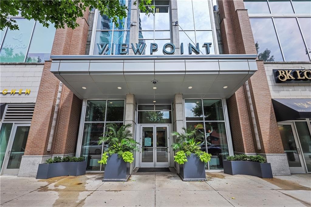 2 bedroom, 1 bathroom, 838 sq ft condominium sold at 855 Peachtree Street 1611, Atlanta, GA 30308