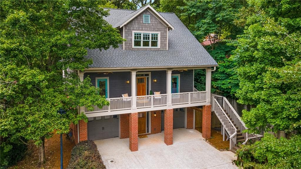 4 bedroom, 4 bathroom, 3,134 sq ft single family residence sold at 1444 Lakeview East Drive, Atlanta, GA 30316